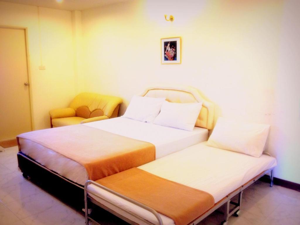 Somjai Place Ayutthaya Phòng bức ảnh