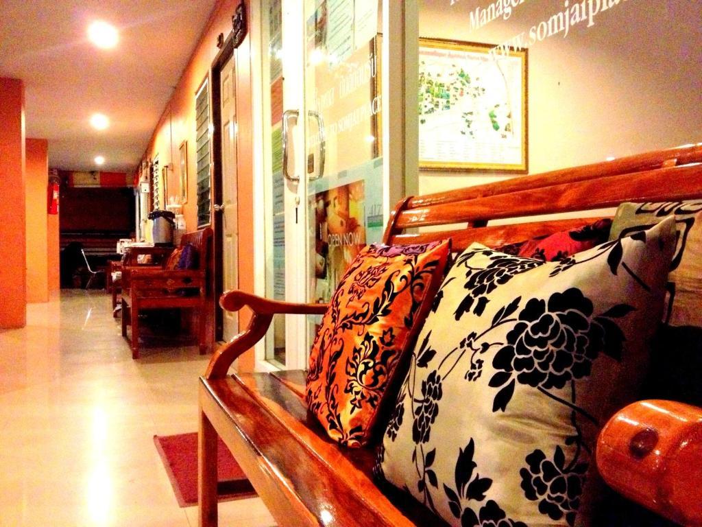 Somjai Place Ayutthaya Ngoại thất bức ảnh