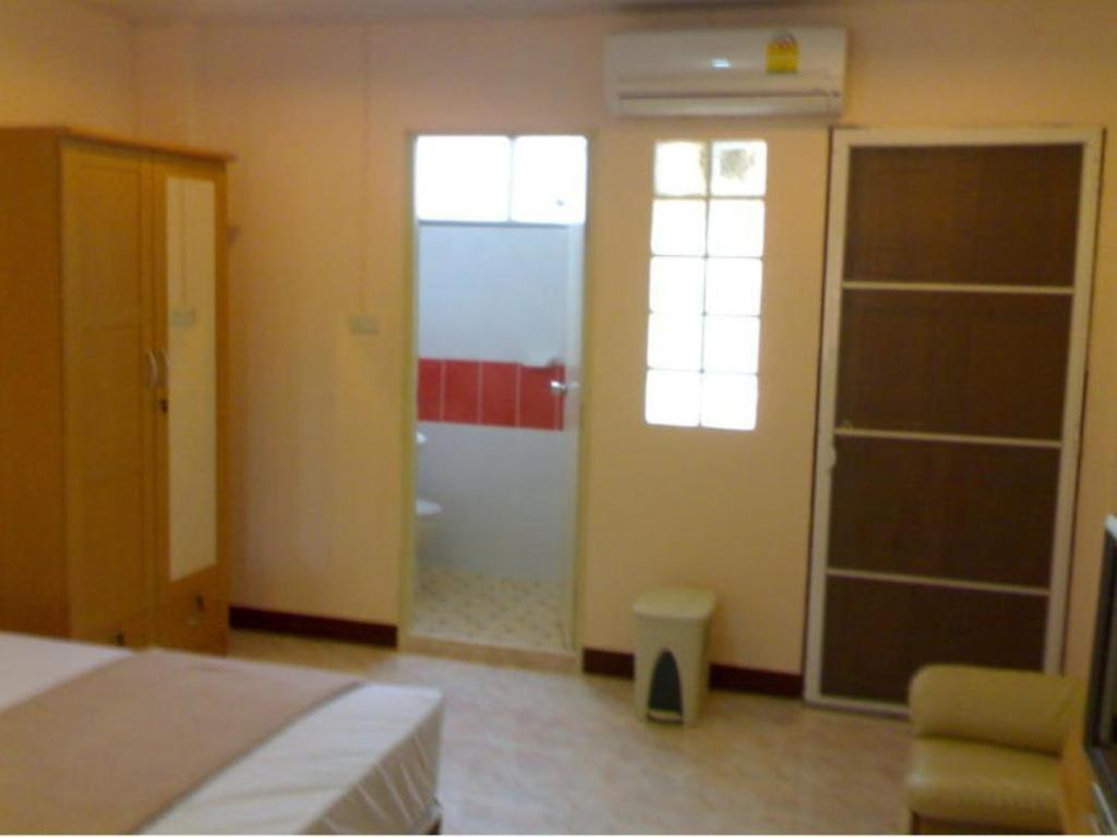 Somjai Place Ayutthaya Phòng bức ảnh